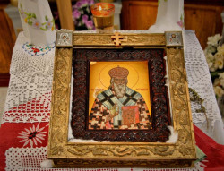 СаваД 
Мироточива икона 
2009-09-16 09:49:56