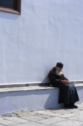 tranda_art 
Thinking about God - Monk from Dionisiu Monastery -  Agios Oros 
2009-09-28 08:14:01