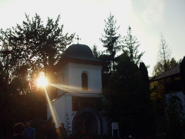  Schitul Ostrov, ctitoria Sf.  Neagoe Basarab
