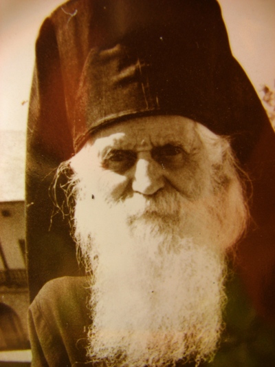 Chipuri cuvioase la manastirea Neamt