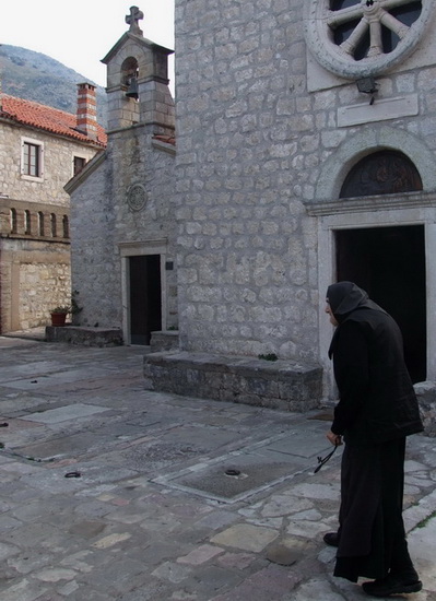 U manastiru Rezevici...