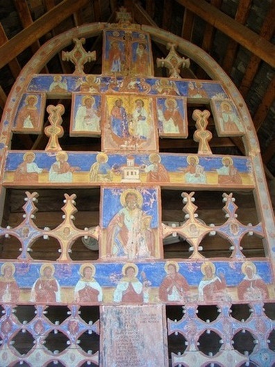 Wayside cross