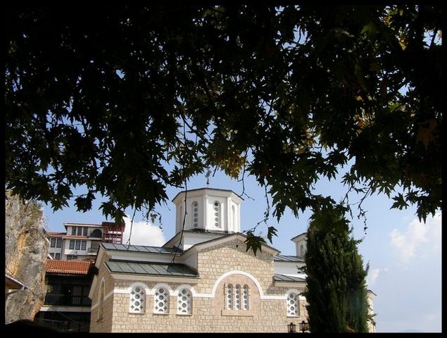 скалният манастир „Св. Богородица Калишка”