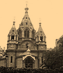 Mitrut Popoiu 
Cathedrale Russe "Saint Alexandre Nevski" de Paris 
2009-10-11 00:47:05