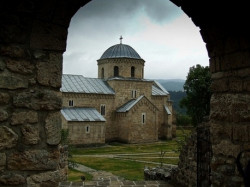 Djole 
Манастир Градац 
2009-10-16 22:38:21