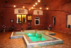 VladiN 
Chapel-bathhouse (Часовня-купальня) 
2009-10-18 11:15:15