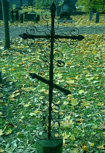 Unidentified grave