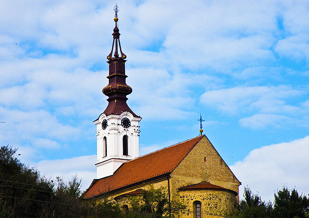 Sv. Nikola, Stari Slankamen