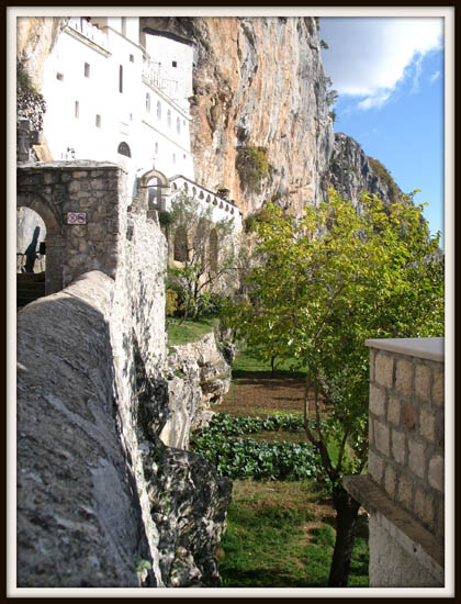 MANASTIR OSTROG - basta