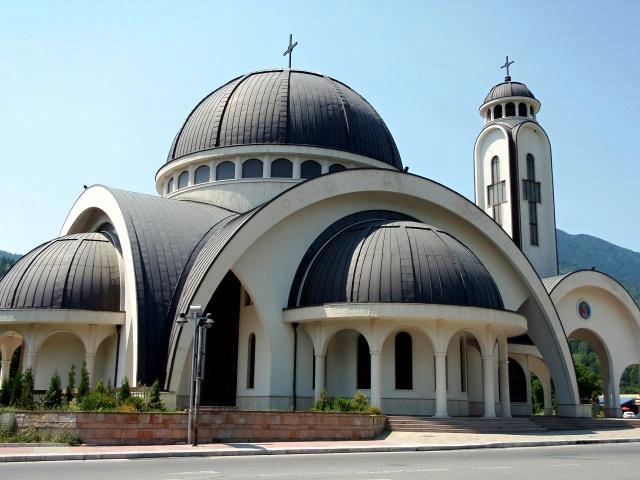 Храм Свети Висарион Смоленски, гр. Смолян