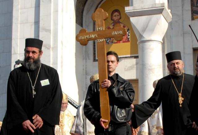 ДЕТАЉ СА САХРАНЕ ПАТРИЈАРХА ПАВЛА