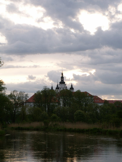 Monaster p.w. Zwiastowania NMP w Supraślu - widok od storny rzeki