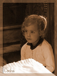 codre 
listening to the sermon  
2009-11-03 17:19:52