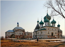 VladN 
Out of the tourist walks (Вне туристских дорог) 
2009-11-04 16:44:03