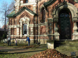 jur 
Grabienie 
2009-11-15 08:54:44
