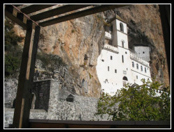 Simeon-2009 
MANASTIR OSTROG 
2009-11-23 21:54:55