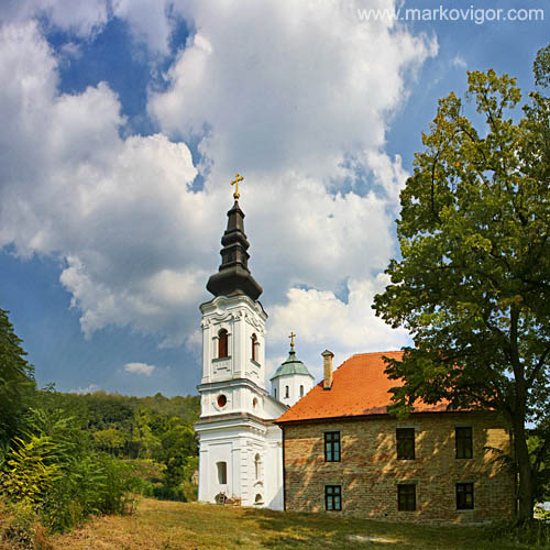 Kuvezdin monastery