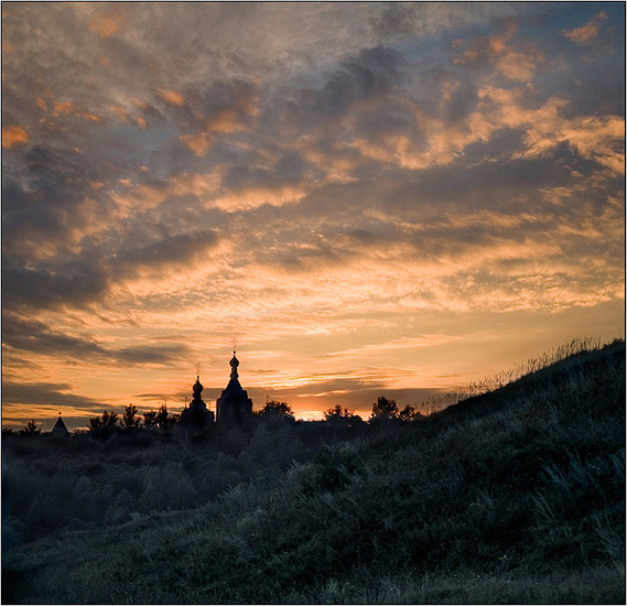 Шамордино. Вечер