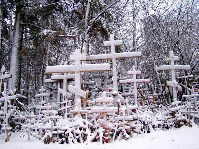 Zimowe krzyze - Grabarka.
