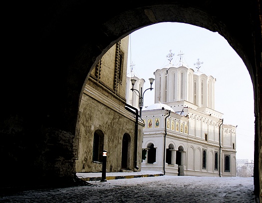 istorie sub nea (II)