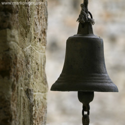 igorrr 
The bell at Sopocani 
2009-12-10 14:19:00