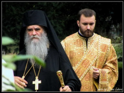TijanaZemun 
Долазак на Литургију 
2009-12-25 17:16:16