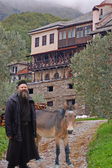 Otac Simon i Djordano pred Kutlumusom