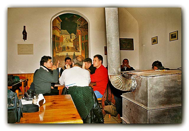 ручак у Кареји