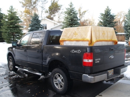Moving the Holy Altar from Old St Like to New St Luke Church