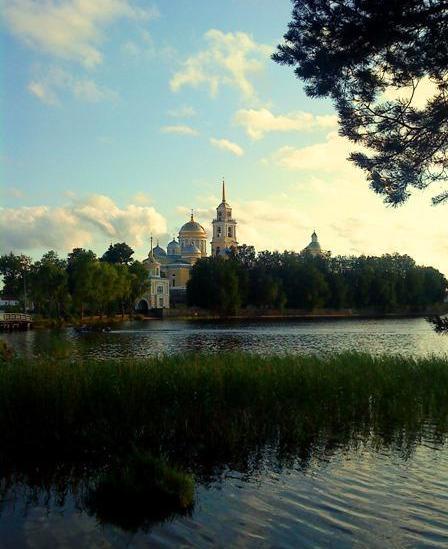 Нилово-Столобенская пустынь