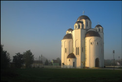 Umbra 
Храм Св. Кирила и Методија 
2010-01-05 11:01:40