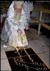 prisluznik1994 
Kreszczenije Hospoda i Spasa Naszeho IIsusa Chrysta! 
2010-01-19 08:34:52
