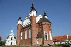 + Crnorizac + 
+ манастир Супрасл,Благовештенски храм плови + 
2010-01-22 22:01:46