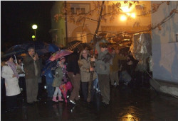 pajo 
Prinosenje badnjaka na Badnje vece 
2010-01-24 22:26:48