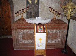 maksim 
Гроб Св. Саве 
2010-01-26 23:07:48