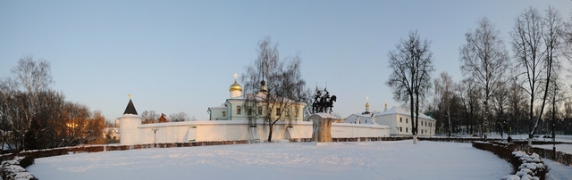 На излёте дня.