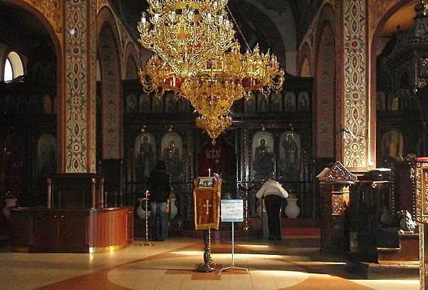 Молитва в храм Свети Георги Победоносец, гр. Кърджали