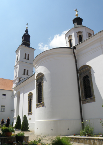 КРСТОВИ КРУШЕДОЛА