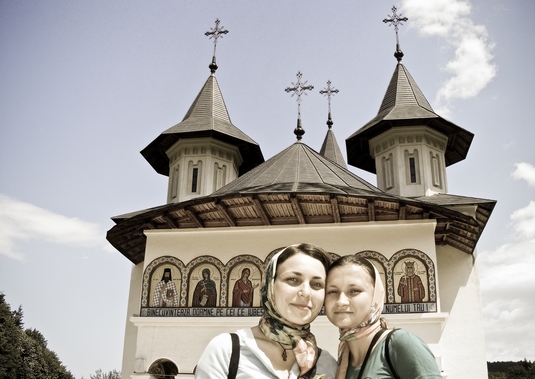 surioare la Sihăstria