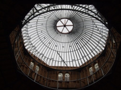 angus 
The rafters of the great dome are in Place 
2010-02-14 06:41:46