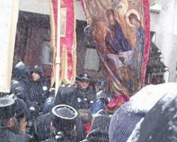 goran 
..'' много је бивших Срба, а правих Срба ,авај , како мало ' 
2010-02-14 20:57:48