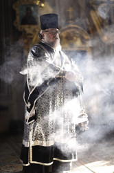 mial 
архидиакон Герман 
201 
2010-02-19 14:25:26