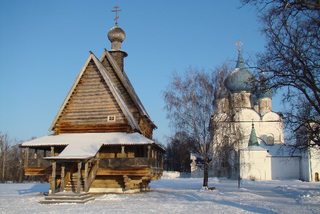 Деревянная церковь в городе Суздаль Владимирской обла
