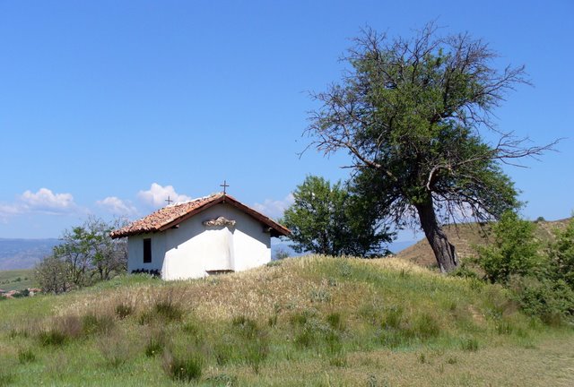 A little chapel near to the way
