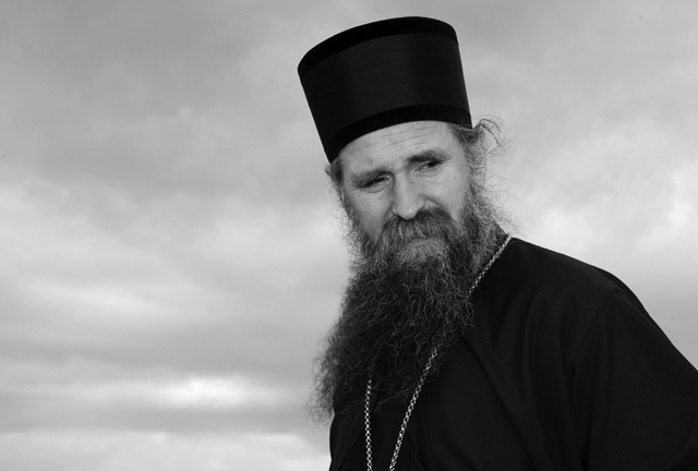 ВЛАДИКА ЈОАНИКИЈЕ