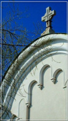 plamka_r 
кръст в  небето / а cross in the blue sky 
2010-03-15 20:46:55