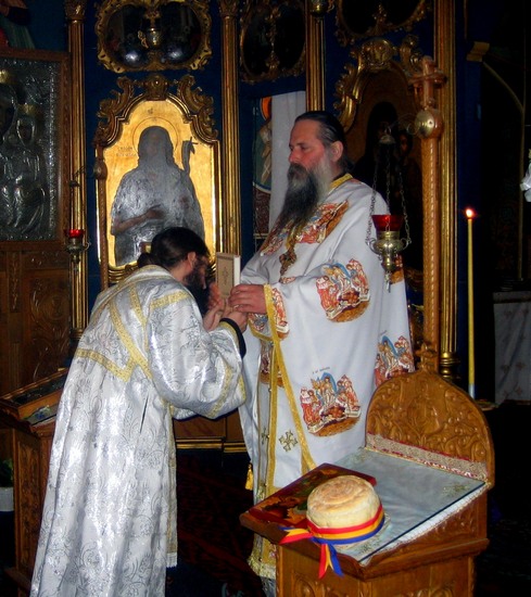 Hristos a inviat !