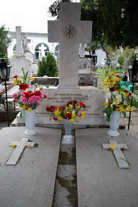 + DUMITRU ŞI MARIA STĂNILOAE
