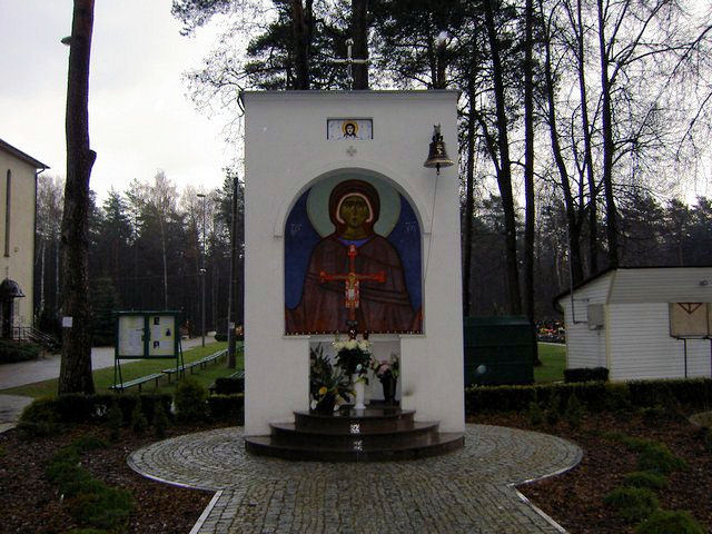 Na cmentarzu w Białymstoku-Dojlidach