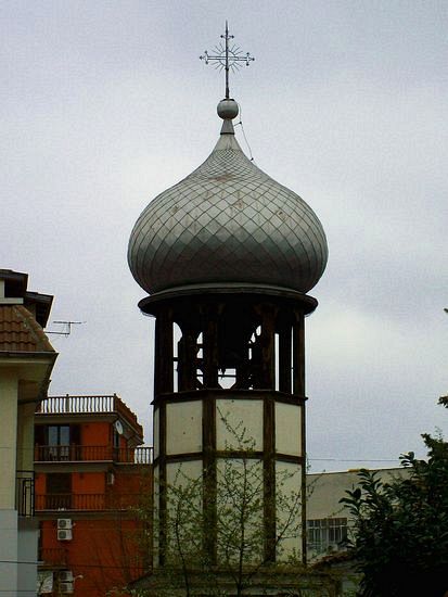 църковен купол 